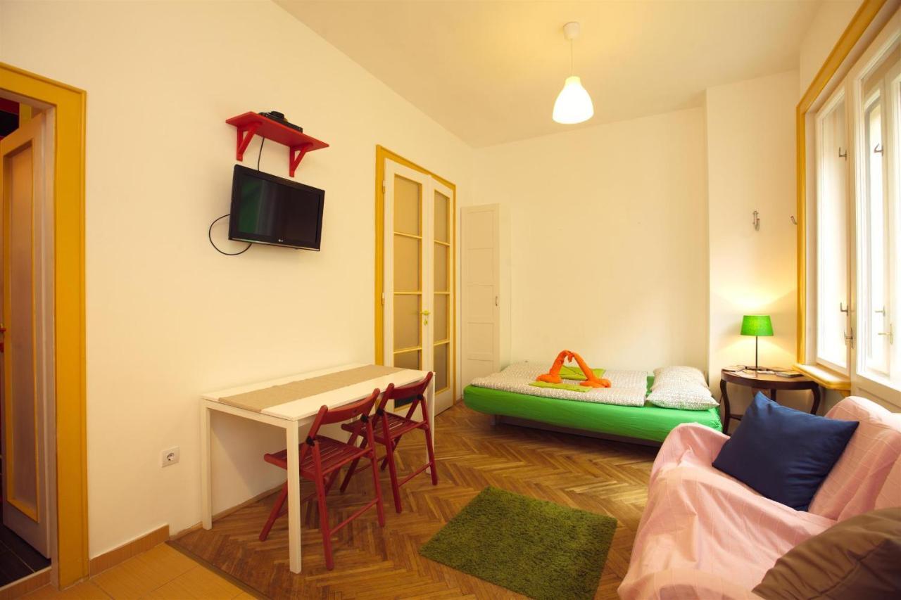 Budapest Heart Apartments Стая снимка